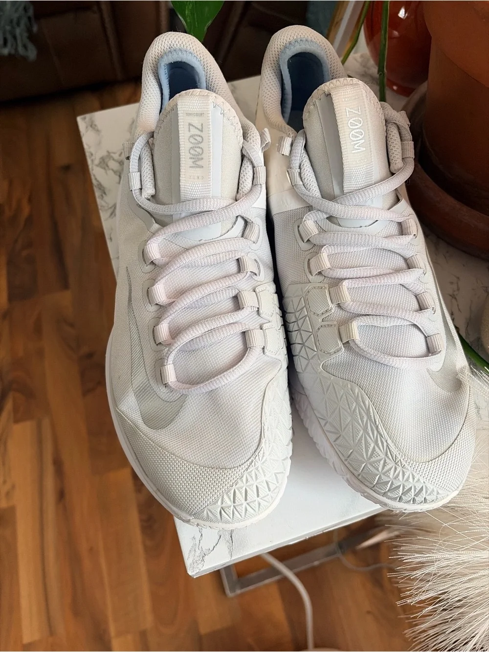 Nike White and Light Blue Low-Top Athletic Sneakers